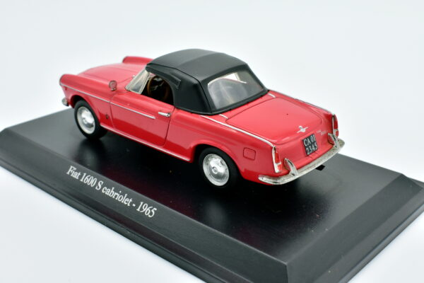 Modellino auto scala 1:43 FIAT 1600 S CABRIOLET diecast collezione da edicola - immagine 4