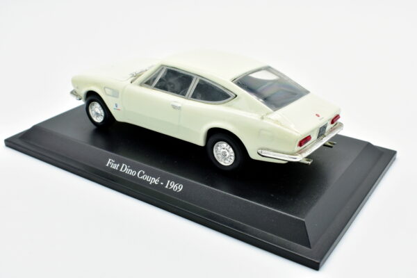 Modellino auto scala 1:43 FIAT DINO COUPE diecast collezione da edicola - immagine 5