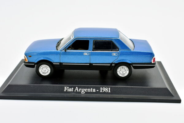Modellino auto scala 1:43 FIAT ARGENTA diecast collezione da edicola - immagine 2