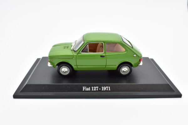 Modellino auto scala 1:43 FIAT 127 diecast collezione da edicola - immagine 3