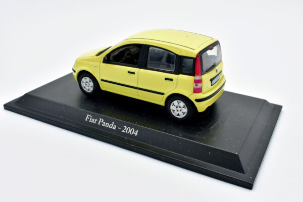Modellino auto scala 1:43 FIAT PANDA diecast collezione da edicola - immagine 5