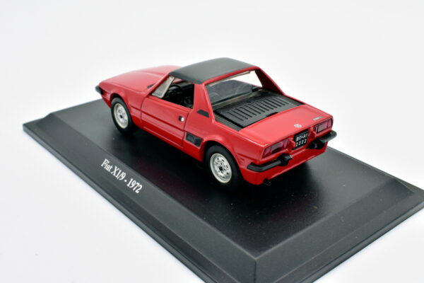 Modellino auto scala 1:43 FIAT X1/9 diecast collezione da edicola - immagine 4