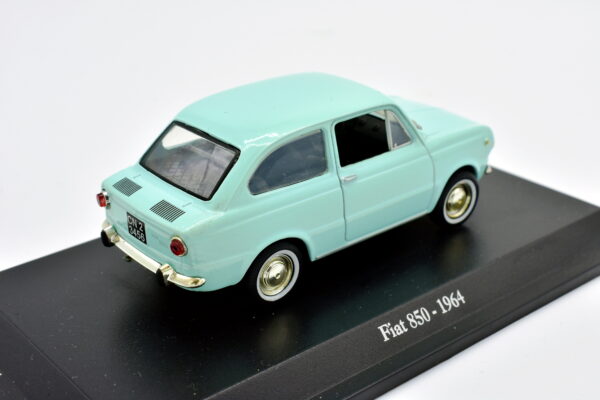 Modellino auto scala 1:43 FIAT 850 diecast collezione da edicola - immagine 3