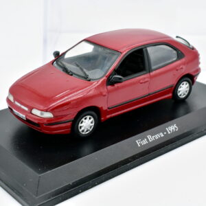 Modellino auto scala 1:43 FIAT BRAVA diecast collezione da edicola