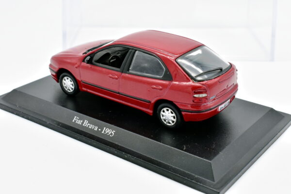Modellino auto scala 1:43 FIAT BRAVA diecast collezione da edicola - immagine 4