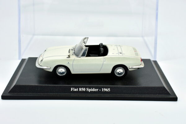 Modellino auto scala 1:43 FIAT 850 SPIDER diecast collezione da edicola - immagine 2