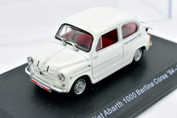 Modellino auto FIAT ABARTH 1000 scala 1:43 diecast modellismo collezione ixo - immagine 4