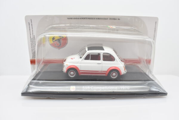 Modellino auto FIAT ABARTH 595 COMPETIZIONE scala 1:43 diecast modellismo collezione ixo - immagine 6
