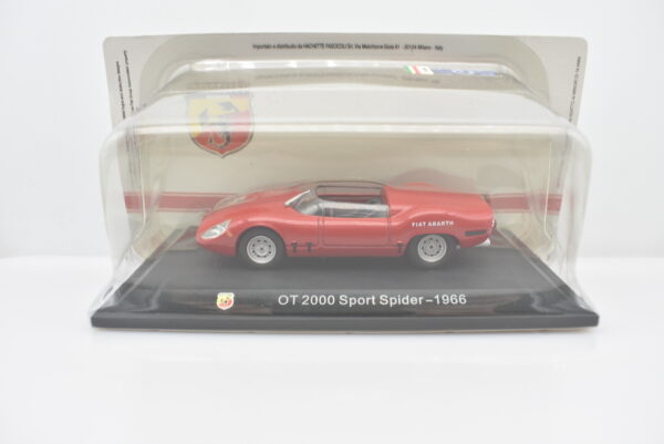 Modellino auto FIAT ABARTH OT 2000 SPIDER SPORT 1:43 diecast modellismo collezione ixo - immagine 5