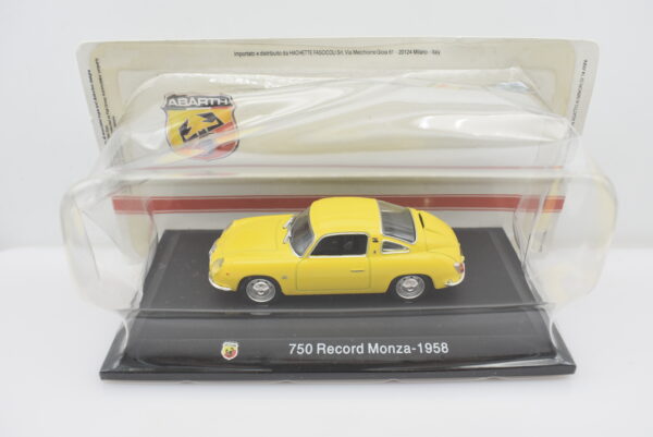Modellino auto FIAT ABARTH 750 RECORD 1:43 diecast modellismo collezione ixo - immagine 7