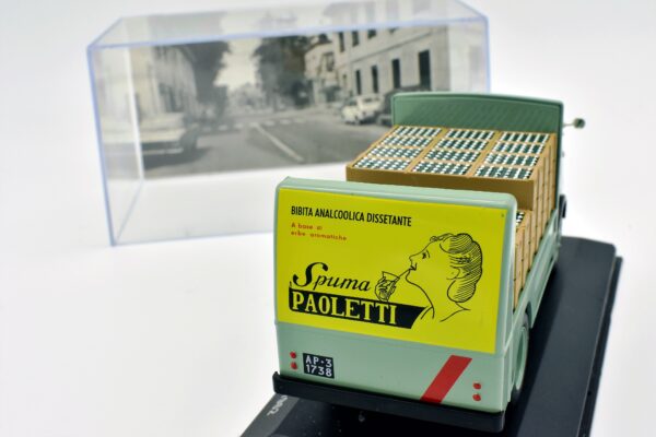 modellino auto furgone OM LEONCINO PORTABOTTIGLIE PAOLETTI veicoli pubblicitari d'epoca scala 1:43 collezione - immagine 5
