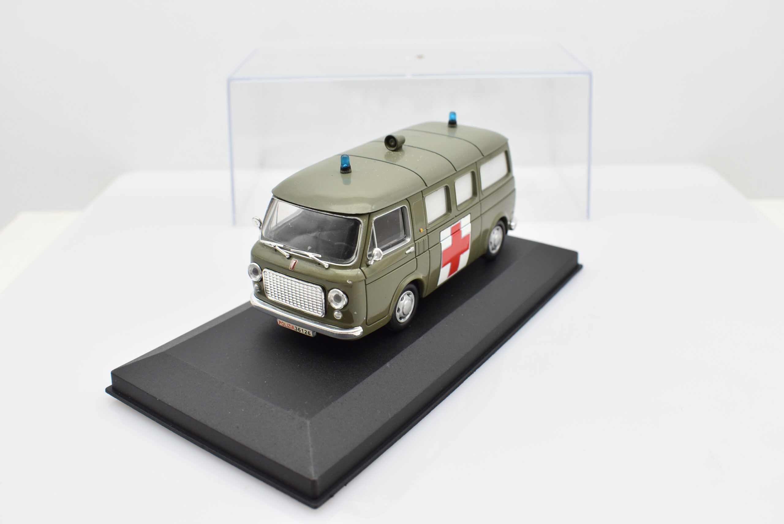 Adesivi Code 3 Per Modellismo Polizia – Strisce Battenburg Fuoco Scala 1:43 - Foto 3