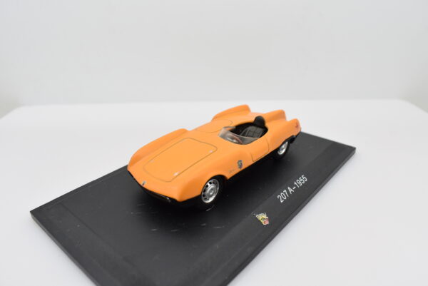 Modellino auto FIAT ABARTH 207 A 1:43 diecast modellismo collezione ixo