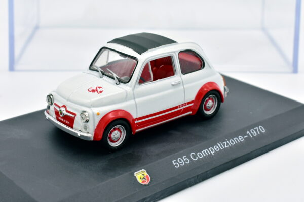Modellino auto FIAT ABARTH 595 COMPETIZIONE scala 1:43 diecast modellismo collezione ixo - immagine 3