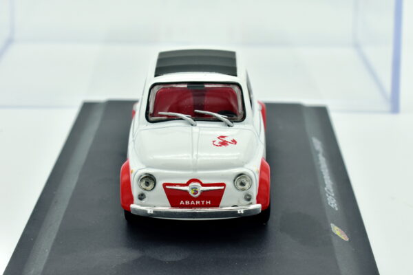 Modellino auto FIAT ABARTH 595 COMPETIZIONE scala 1:43 diecast modellismo collezione ixo - immagine 5
