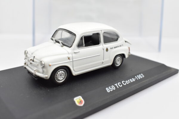 Modellino auto FIAT 600 ABARTH 850 TC 1:43 diecast modellismo collezione ixo - immagine 3
