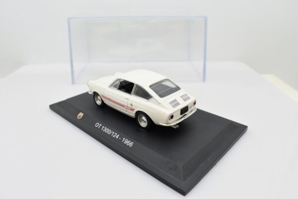 modellino auto FIAT ABARTH OT 1300 124 1:43 diecast modellismo collezione ixo - immagine 4