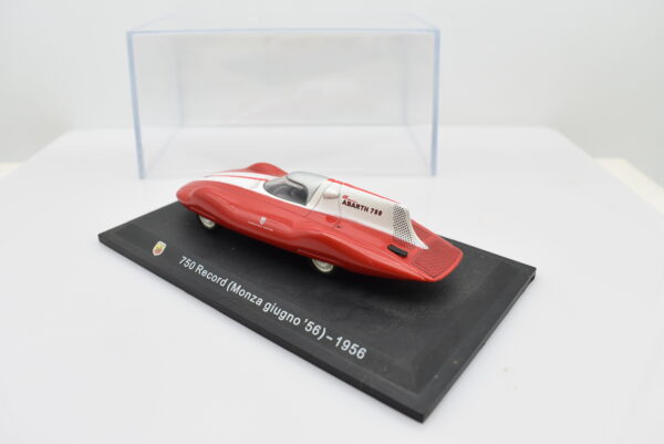 Modellino auto FIAT ABARTH 750 RECORD 1:43 diecast modellismo collezione ixo - immagine 4