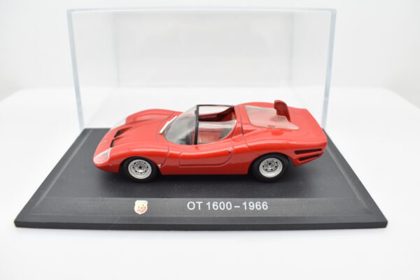Modellino auto ABARTH OT 1600 1:43 diecast modellismo collezione ixo - immagine 2
