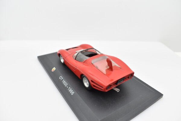Modellino auto ABARTH OT 1600 1:43 diecast modellismo collezione ixo - immagine 4