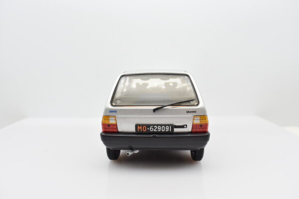 Modellino auto scala 1:24 FIAT UNO modellismo da collezione - immagine 9