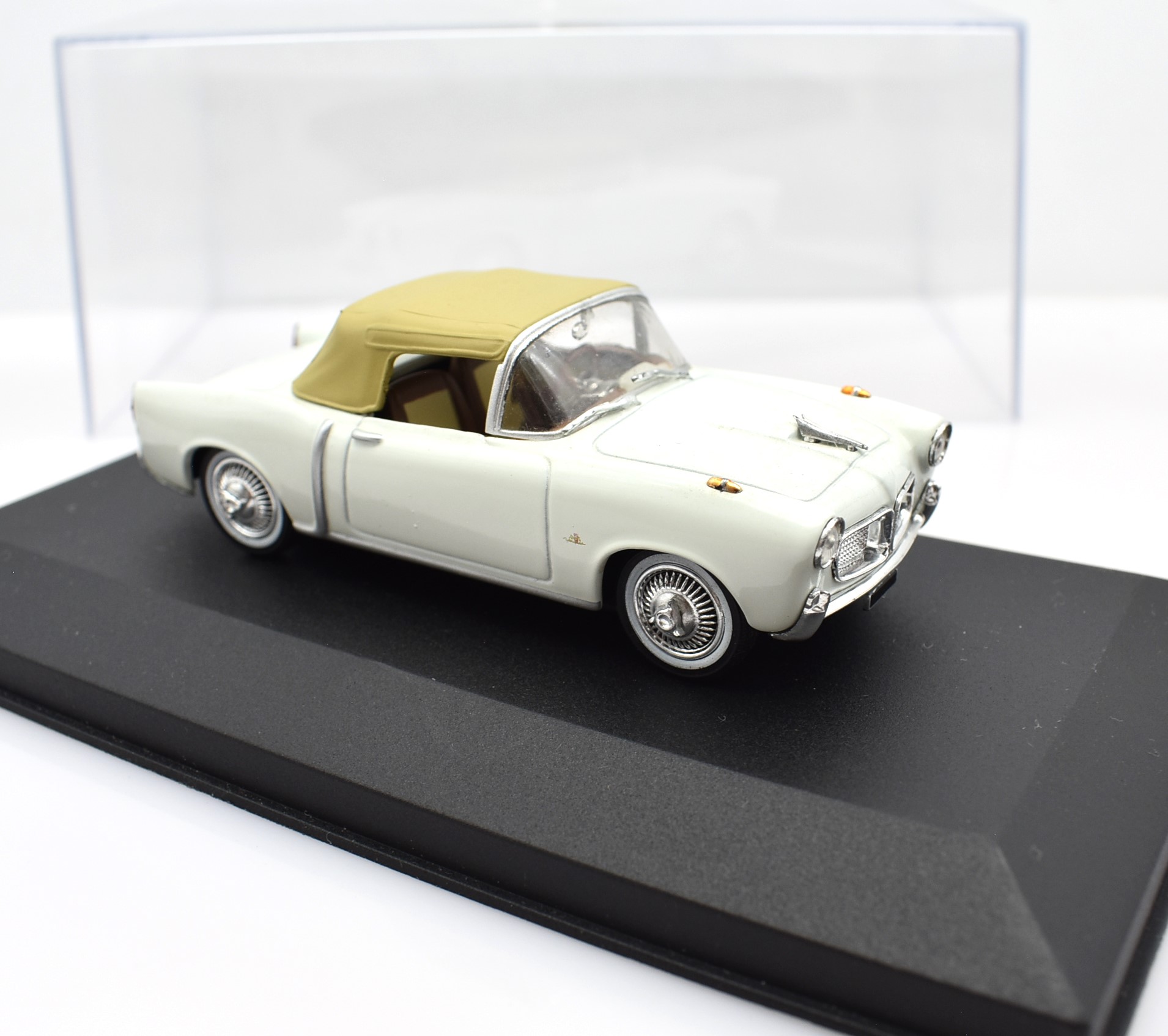 Modellini auto da collezione scala 1:43 FIAT 100 TV diecast modellismo statico - immagine 6