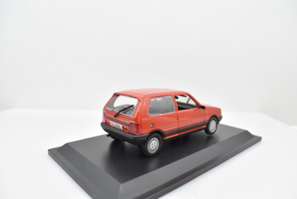 Modellino auto scala 1:43 FIAT UNO TURBO diecast collezione da edicola - immagine 2