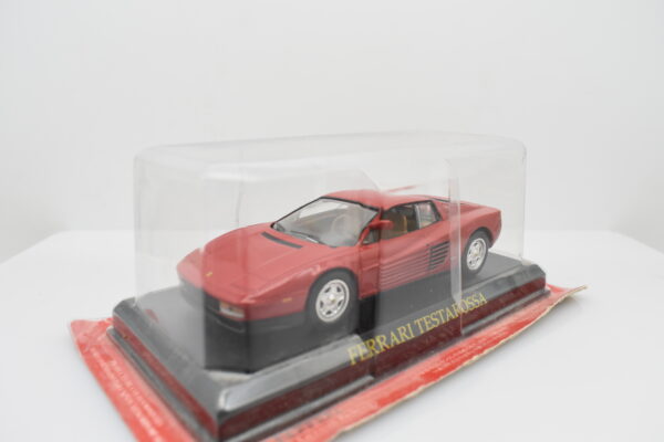 Modellini auto FERRARI TESTAROSSA scala 1:43 da collezione edicola ixo modellismo diecast - immagine 3