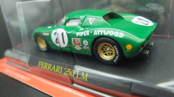Modellini auto FERRARI 250 LM scala 1:43 da collezione edicola ixo modellismo diecast - immagine 4