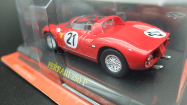 modellini auto FERRARI 250 P scala 1:43 da collezione edicola ixo modellismo diecast - immagine 4