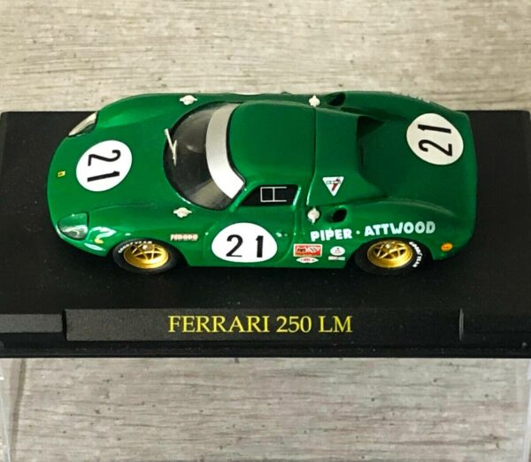 Modellini auto FERRARI 250 LM scala 1:43 da collezione edicola ixo modellismo diecast