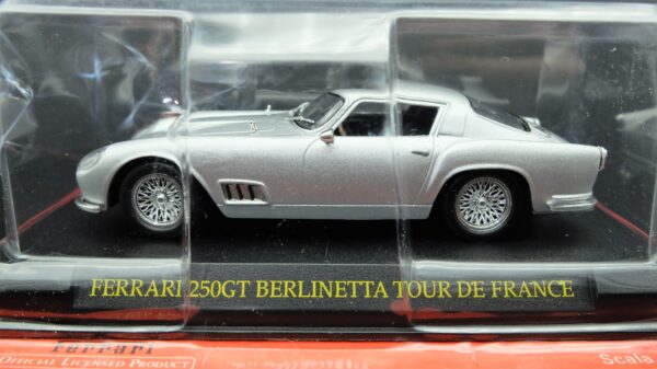 Modellini auto FERRARI 250GT BERLINETTA scala 1:43 da collezione edicola ixo modellismo diecast - immagine 2