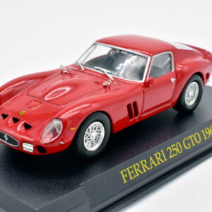 Modellini auto FERRARI 250 GTO '62 scala 1:43 da collezione edicola ixo modellismo diecast