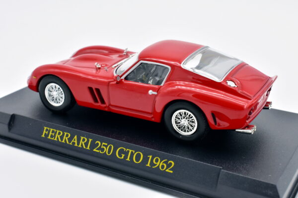Modellini auto FERRARI 250 GTO '62 scala 1:43 da collezione edicola ixo modellismo diecast - immagine 5