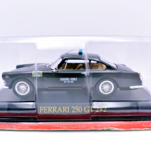 Modellini auto FERRARI 250 GT 2+2 scala 1:43 da collezione edicola ixo modellismo diecast