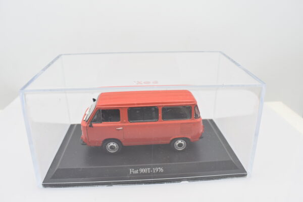 modellino auto scala 1:43 furgone FIAT 900 T diecast collezione da edicola - immagine 3