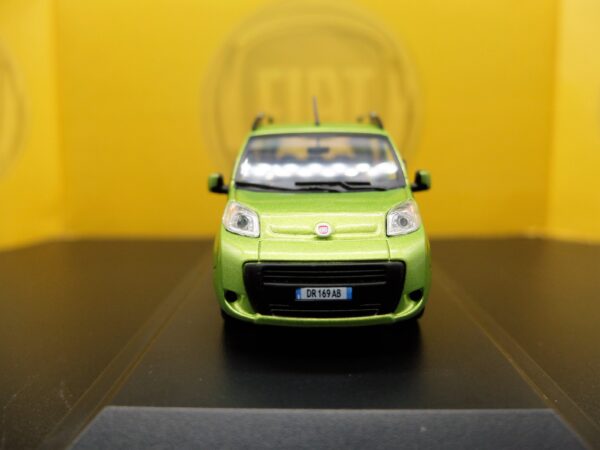 Modellino auto FIAT QUBO scala 1:43 modellismo statico collezione norev diecast - immagine 4