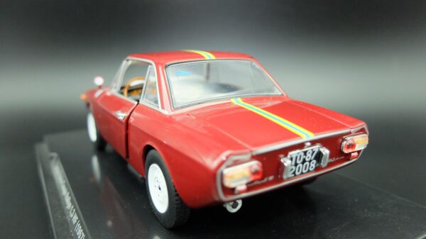 Modellino auto scala 1:24 LANCIA FULVIA COUPE RALLY 1.3 HF modellismo statico da collezione diecast - immagine 4