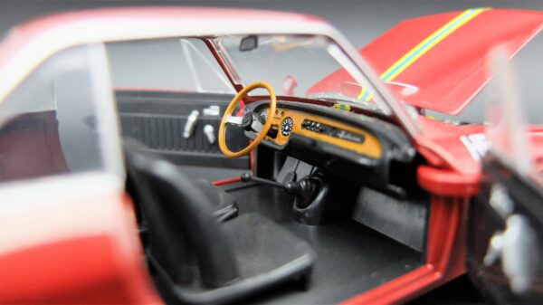 Modellino auto scala 1:24 LANCIA FULVIA COUPE RALLY 1.3 HF modellismo statico da collezione diecast - immagine 10