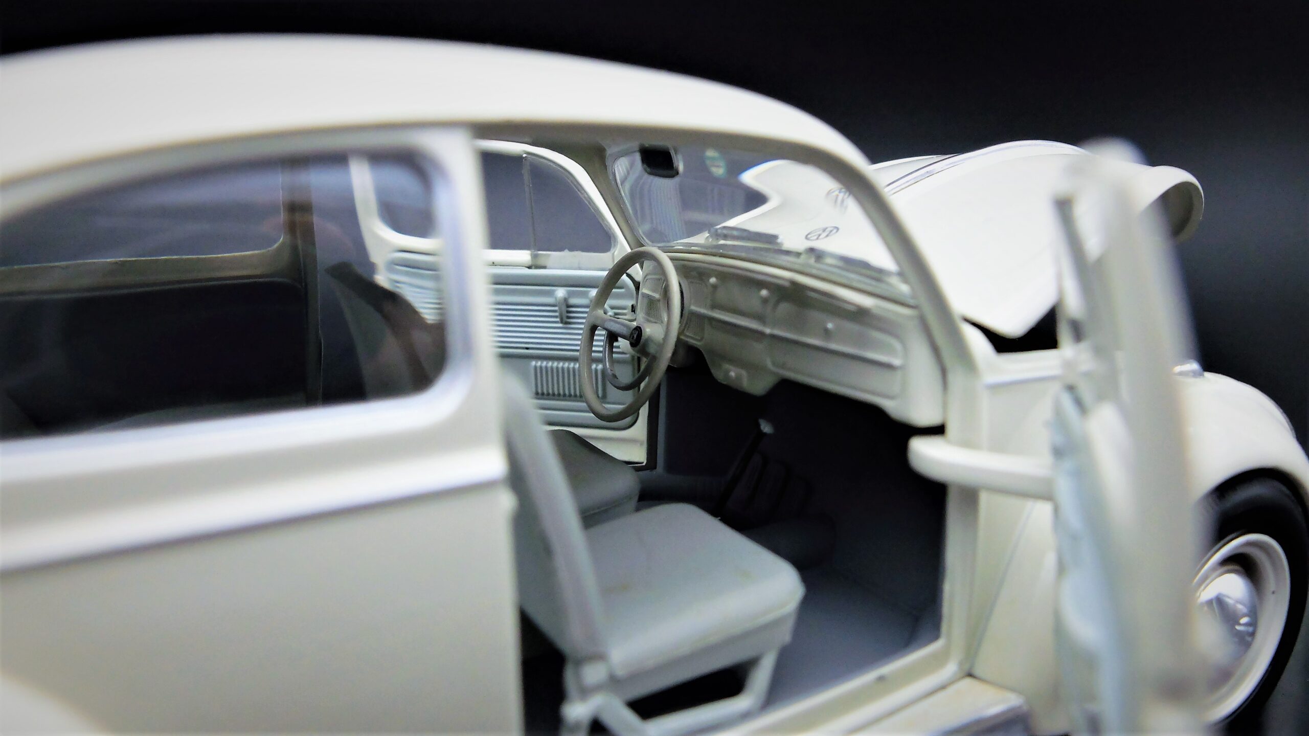 Modellino auto VW Maggiolino beetle kafer 1200 scala 1:24 diecast modellismo collezione statico epoca - immagine 8