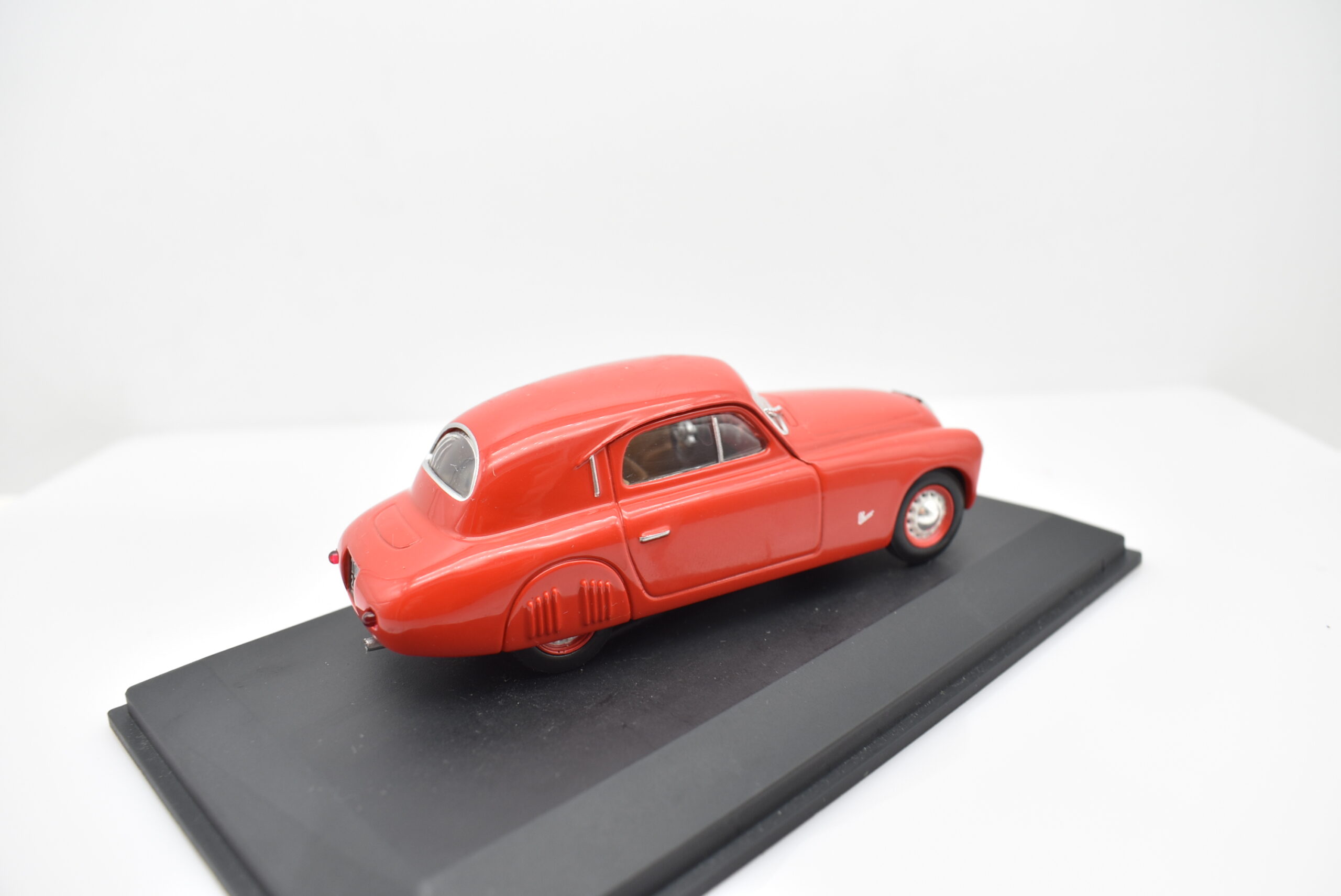 Modellini auto da collezione scala 1:43 FIAT 1100 S BERLINETTA diecast modellismo statico - immagine 4
