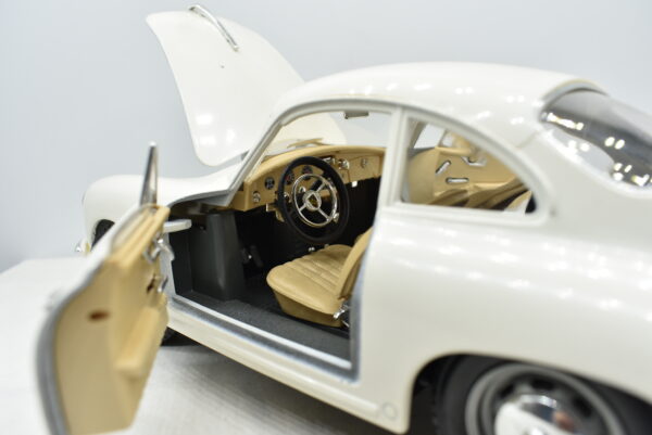 Modellino auto scala 1:18 PORSCHE 356 B Burago modellismo da collezione - immagine 5