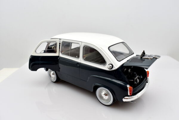 Modellino auto FIAT 600 MULTIPLA scala 1:24 diecast modellismo collezione statico epoca - immagine 6