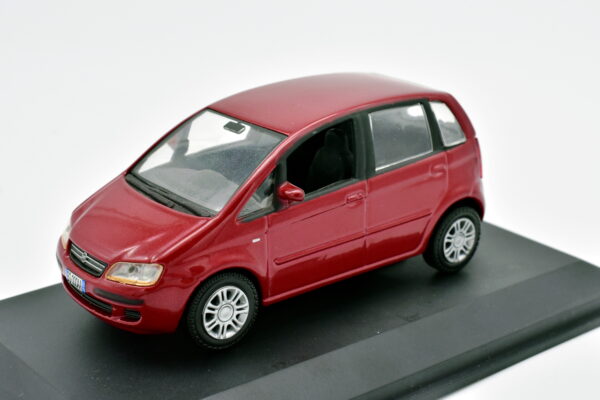 Modellino auto scala 1:43 Fiat Idea diecast modellismo collezione Norev - immagine 3