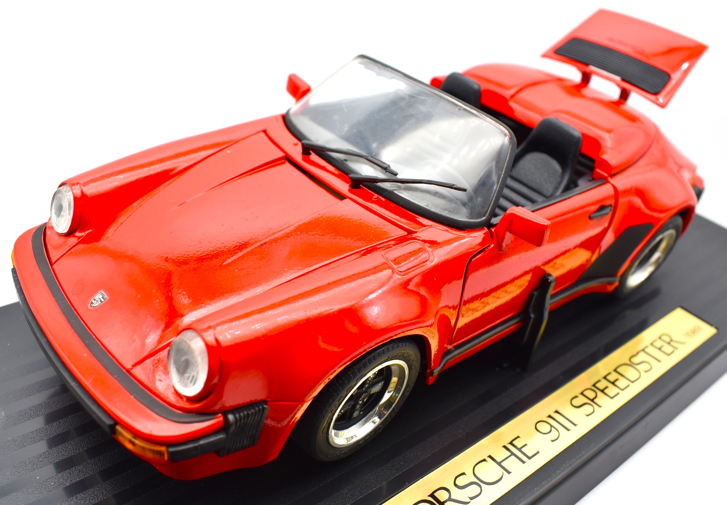 Modellino auto scala 1:18 Porsche 911 Speedster Fassi diecast modellismo collezione