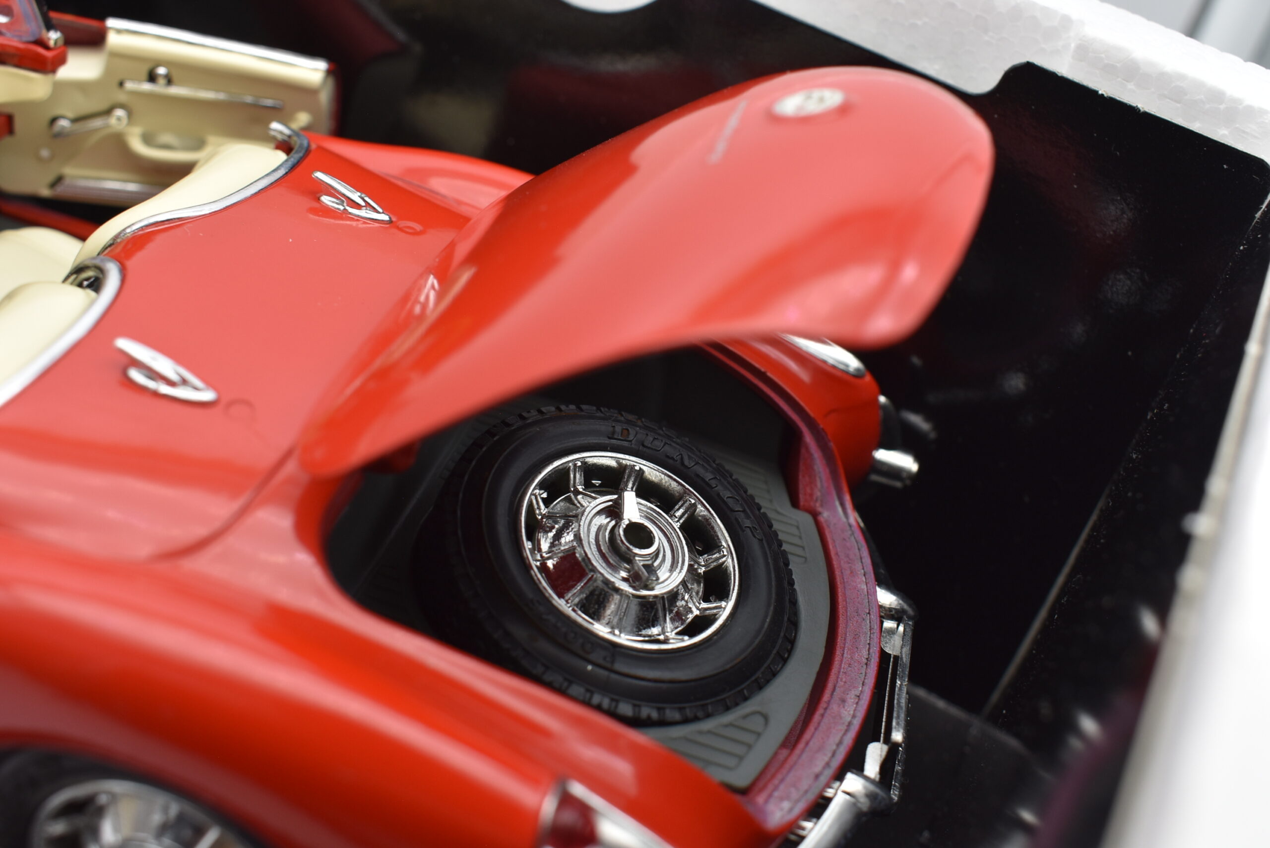 Modellino auto scala 1:18 Chevrolet Corvette diecast modellismo collezione burago - immagine 7