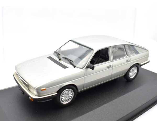 Modellino auto scala 1:43 Lancia Gamma diecast modellismo collezione Norev