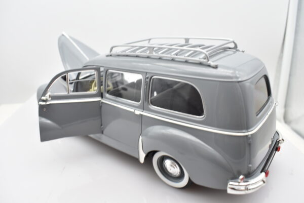 Modellino auto scala 1:18 Peugeot 203 Solido diecast modellismo da collezione - immagine 4