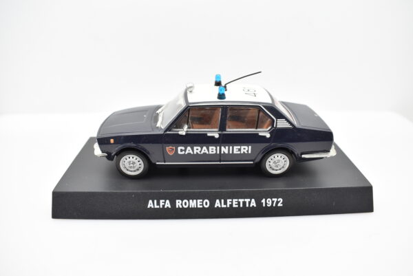 Modellini auto carabinieri da collezione scala 1:43 Alfa Romeo Alfetta diecast modellismo da collezione - immagine 2