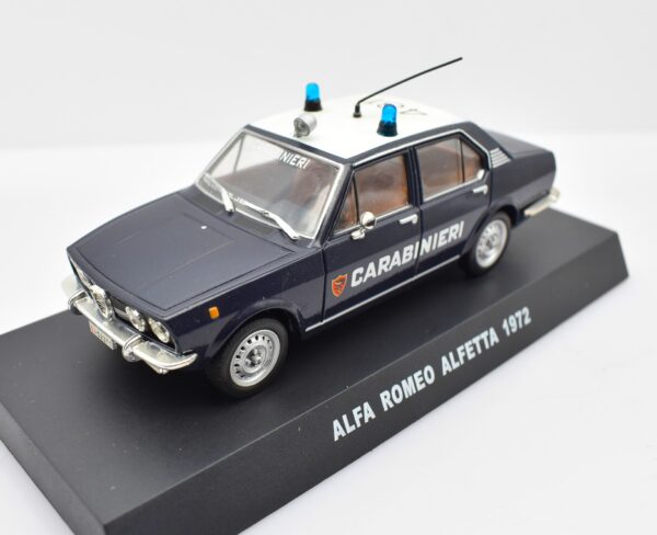 Modellini auto carabinieri da collezione scala 1:43 Alfa Romeo Alfetta diecast modellismo da collezione